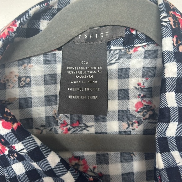 Floral pattern top - Picture 2 of 4